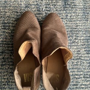 Heavily-worn SM Steve Madden booties
